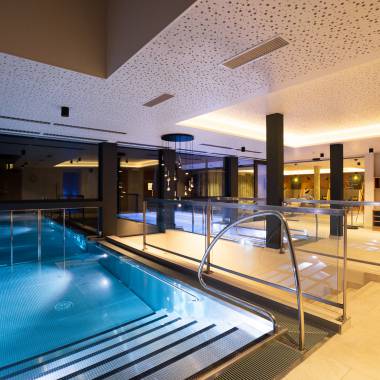 Chaque piscine a une entrée intérieure