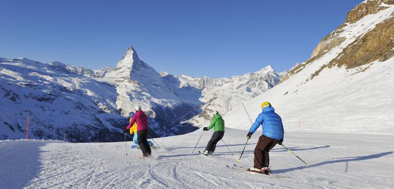 Skifahren Zermatt Rothorn Schweiz Matterhorn