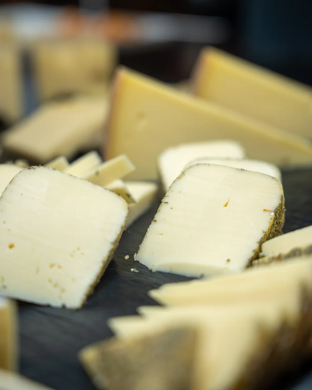 Käseplatte mit verschiedenen Sorten